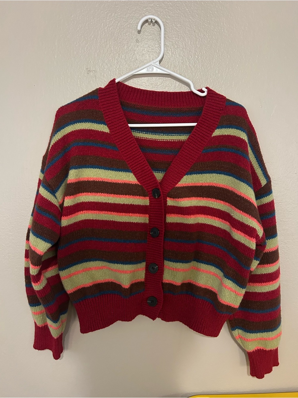 (FREE when bundled) Colorful cardigan